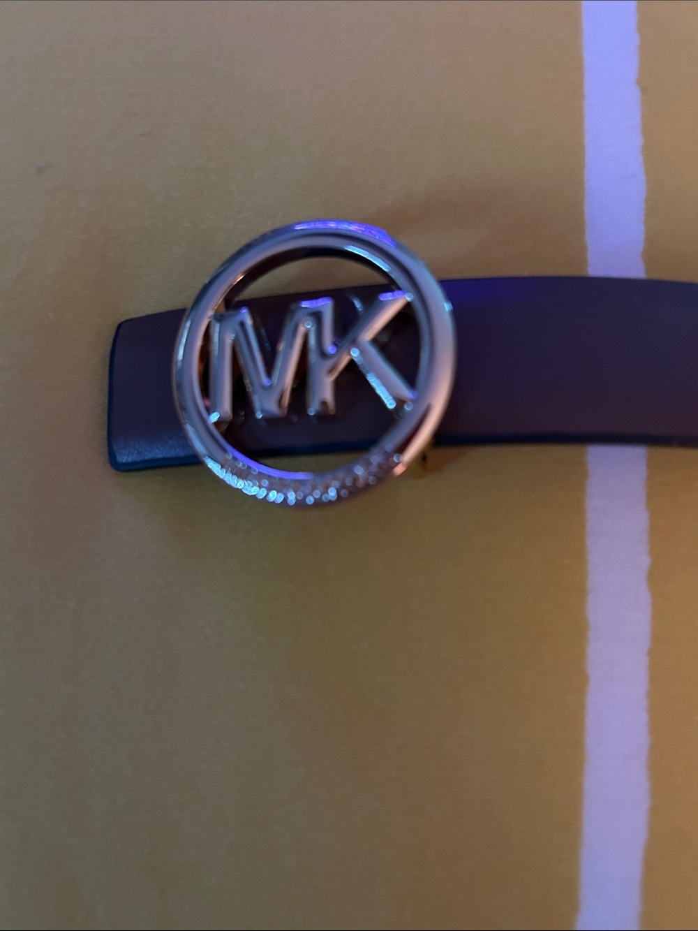 Michael Kors copy of Brown Leather Belt with Silver MK Round Buckle - Picture 5 of 6